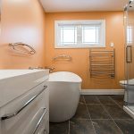 aménagement de pièce en rénovation la salle de bains