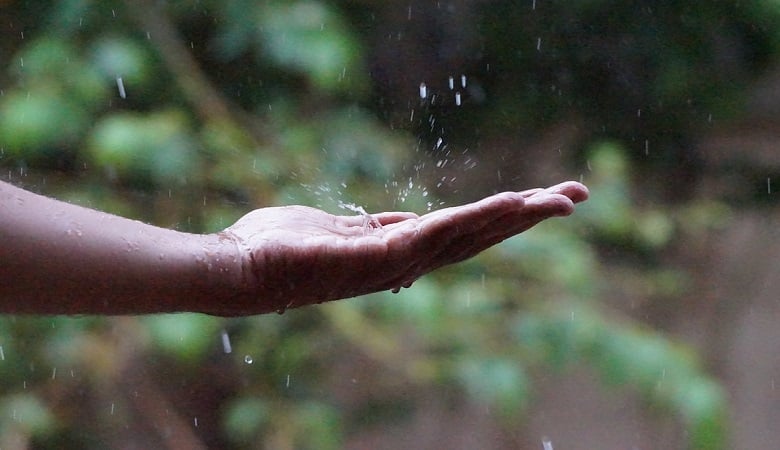 récupérer l’eau de pluie écologique et économique