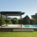 pergola au dessus spa jacuzzi