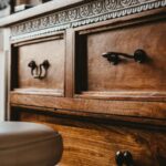 rénover meuble en bois vernis