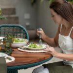 coin repas extérieur convivial