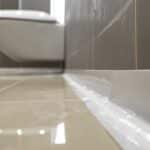 Nettoyer joint silicone